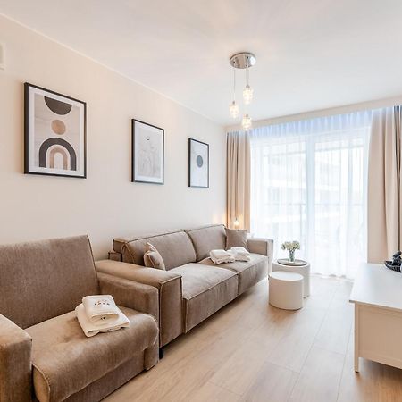 Laba Kolobrzeg Apartamenty Kasprowicza 20C Parking Basen Fitness Bawialnia W Cenie, Parkplatz Schwimmbad Fitness Spielzimmer Im Preis מראה חיצוני תמונה