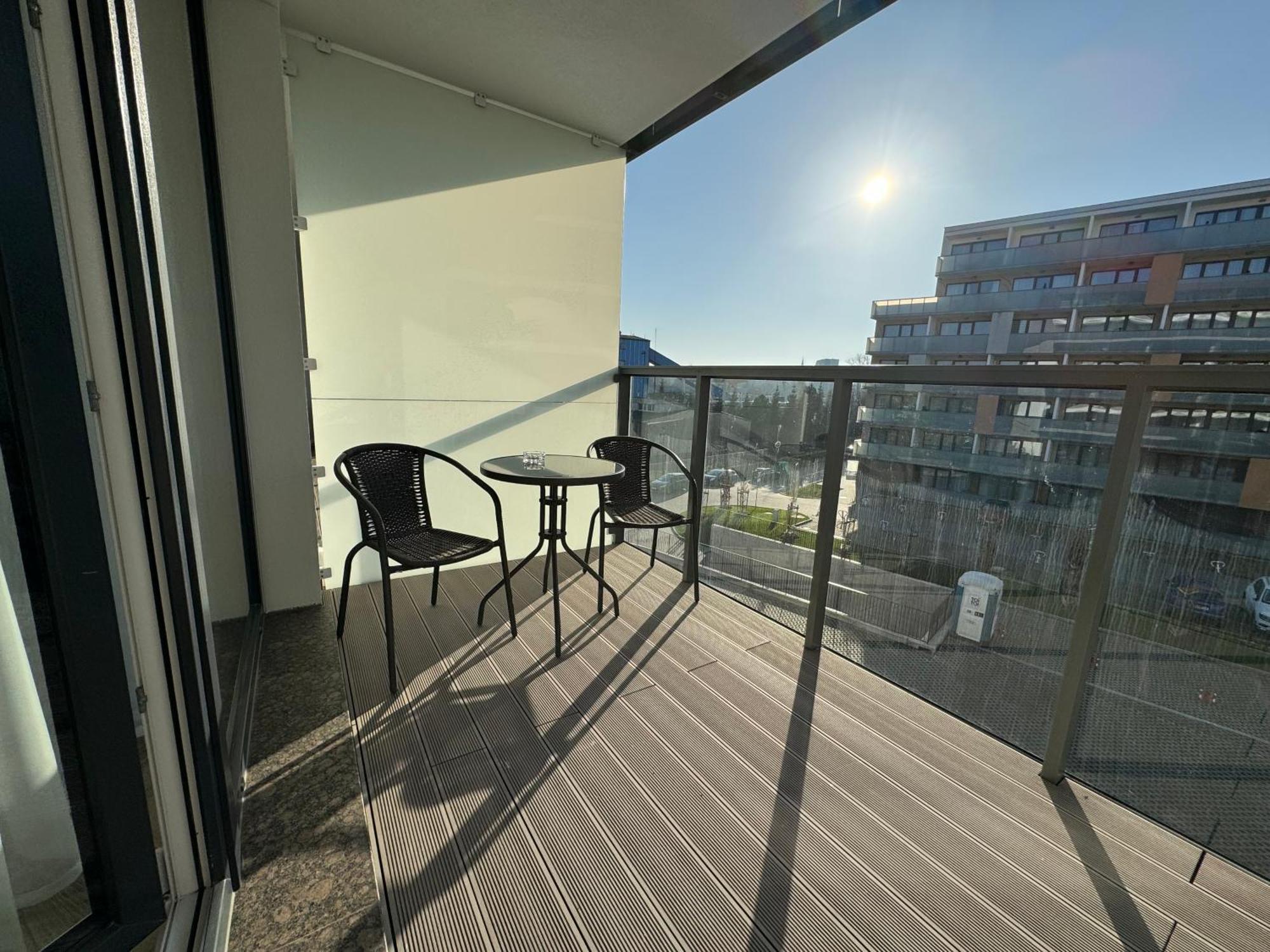 Laba Kolobrzeg Apartamenty Kasprowicza 20C Parking Basen Fitness Bawialnia W Cenie, Parkplatz Schwimmbad Fitness Spielzimmer Im Preis מראה חיצוני תמונה