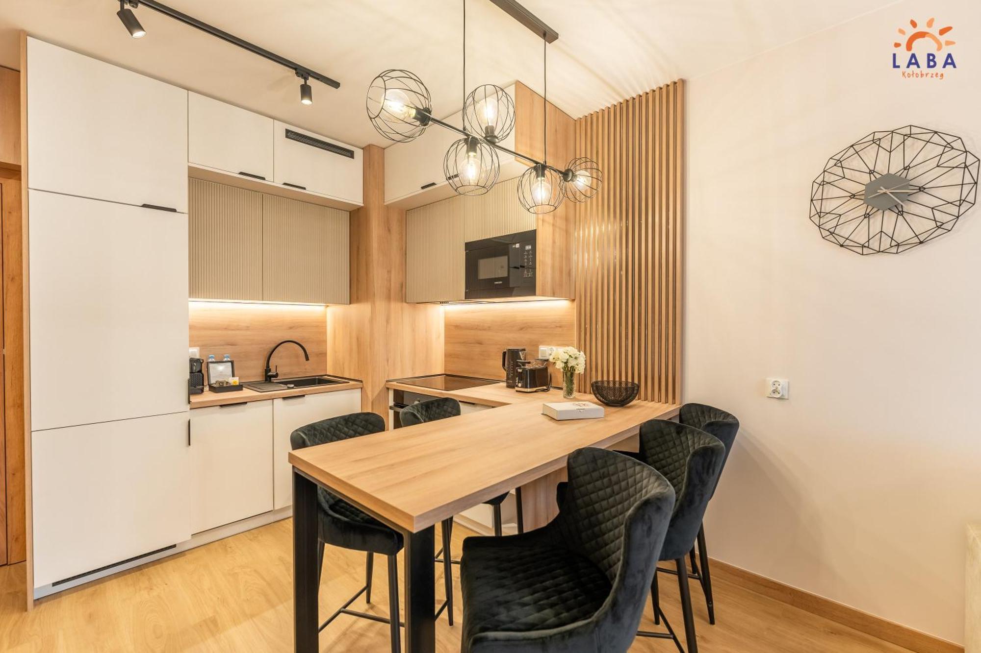 Laba Kolobrzeg Apartamenty Kasprowicza 20C Parking Basen Fitness Bawialnia W Cenie, Parkplatz Schwimmbad Fitness Spielzimmer Im Preis מראה חיצוני תמונה