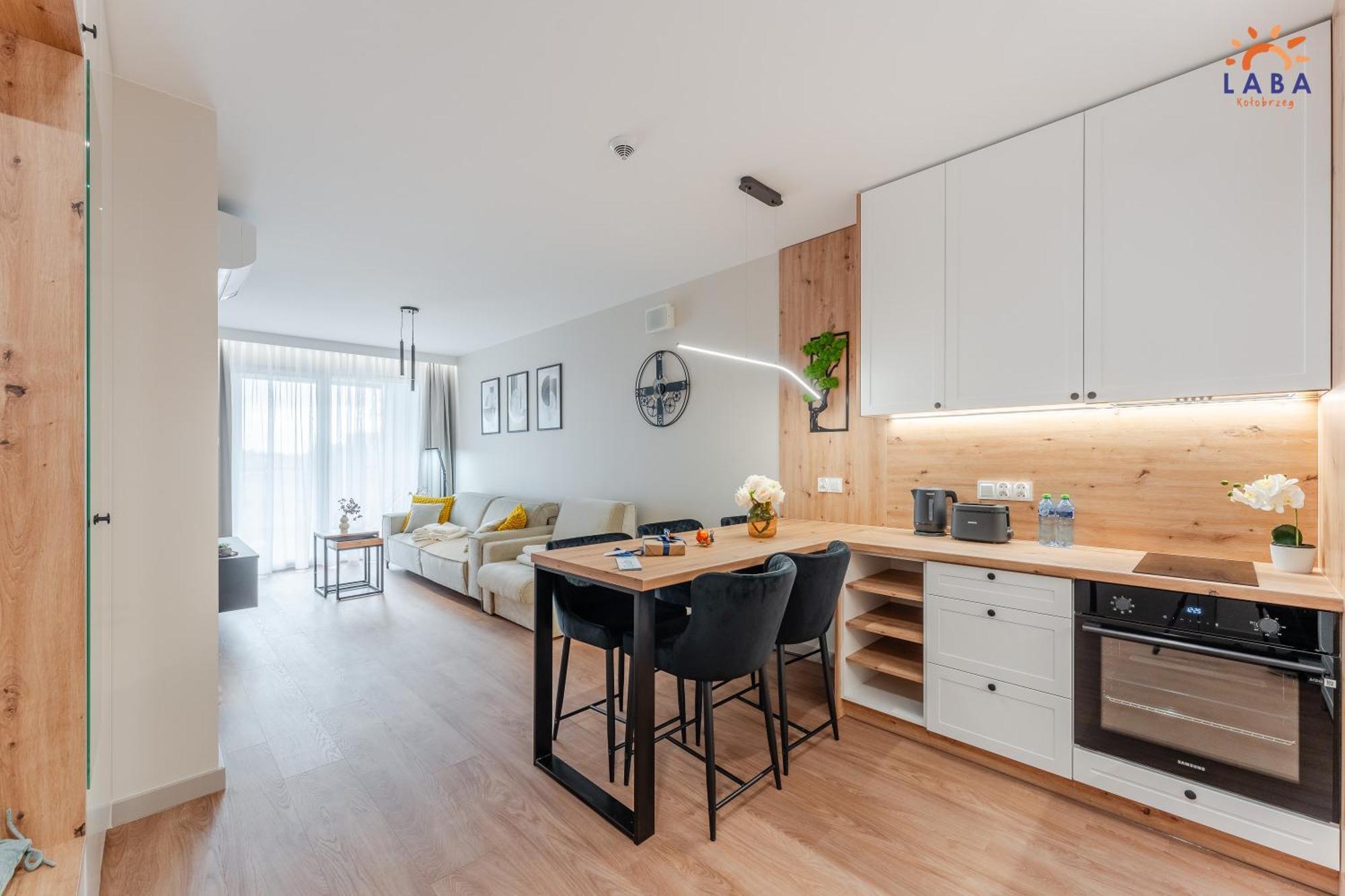 Laba Kolobrzeg Apartamenty Kasprowicza 20C Parking Basen Fitness Bawialnia W Cenie, Parkplatz Schwimmbad Fitness Spielzimmer Im Preis מראה חיצוני תמונה